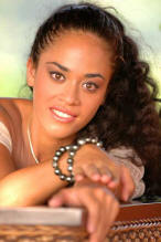 Miss_Tahiti_2007_Taoahehre_Richemond