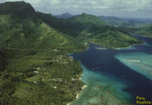 huahine_Fare.jpg (56996 octets)