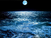 ocean_lune_1024x768.jpg (158208 octets)